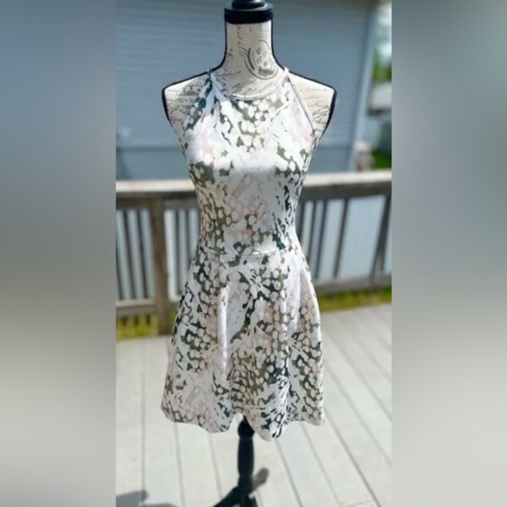 Mossimo Green White Floral A-Line Casual Dress Women’s Size XS EUC​​